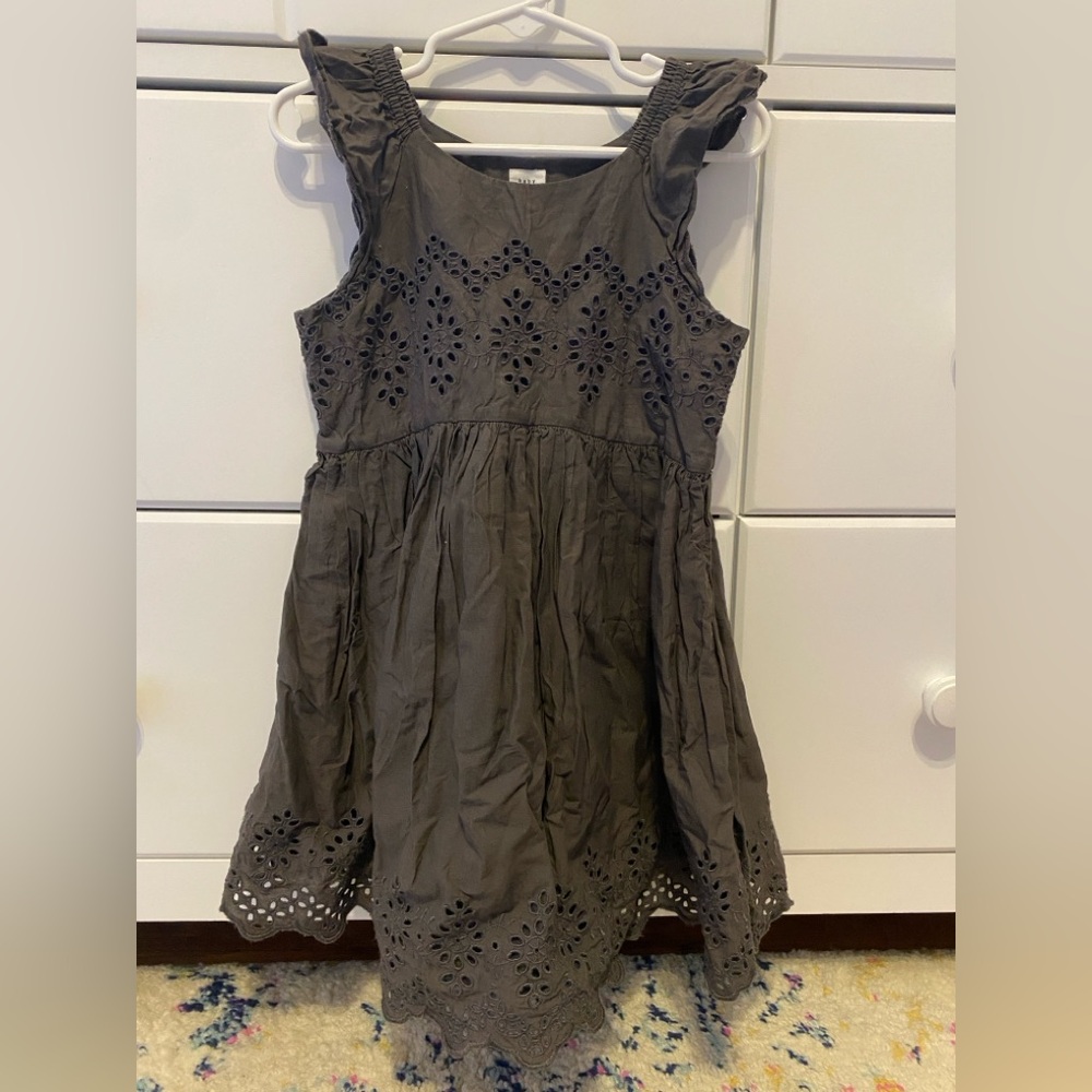 GAP Eyelet Sleeveless Dress / Size 4T / VGUC